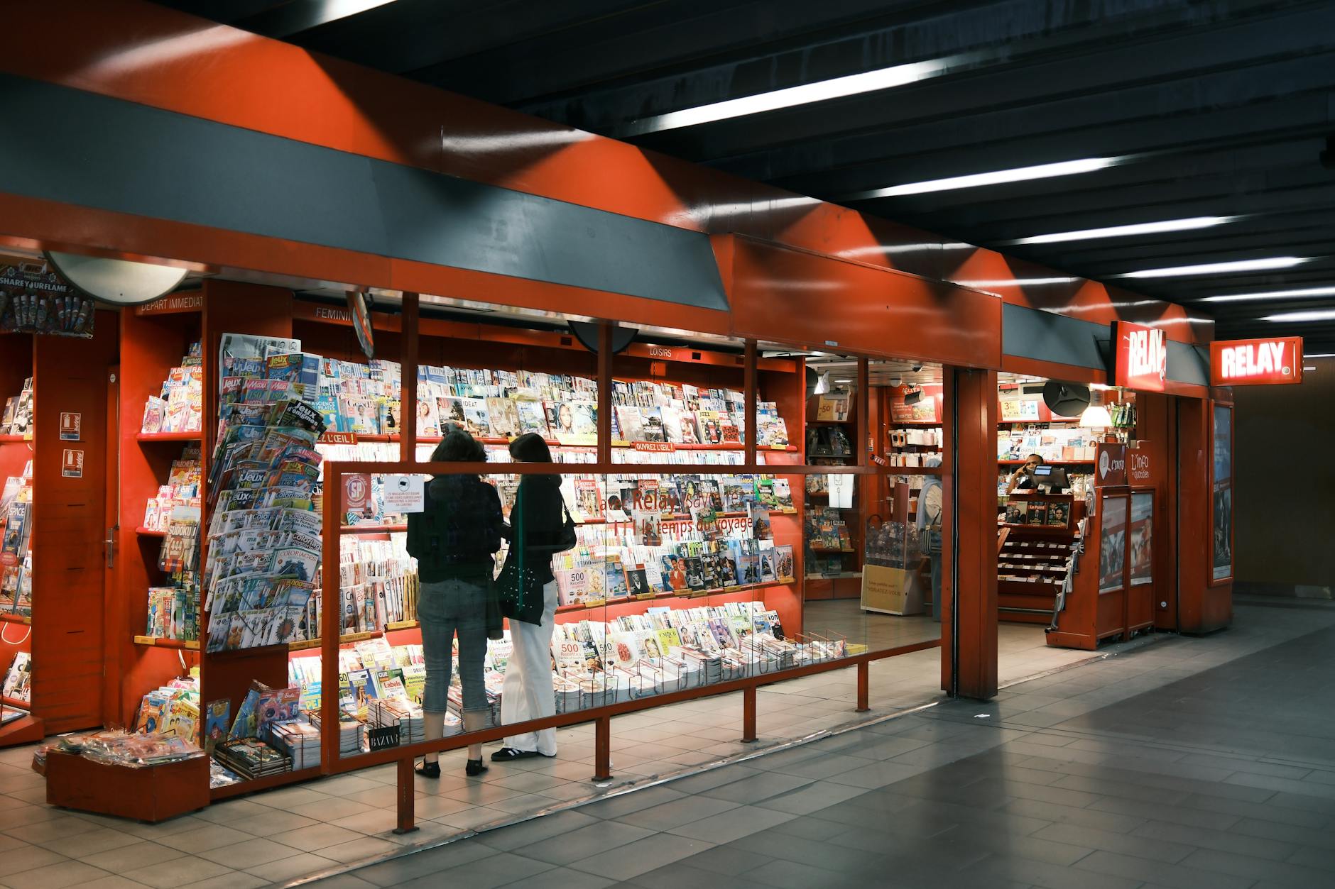 Mexican convenience store ATM - Photo by Mingyang LIU on Pexels