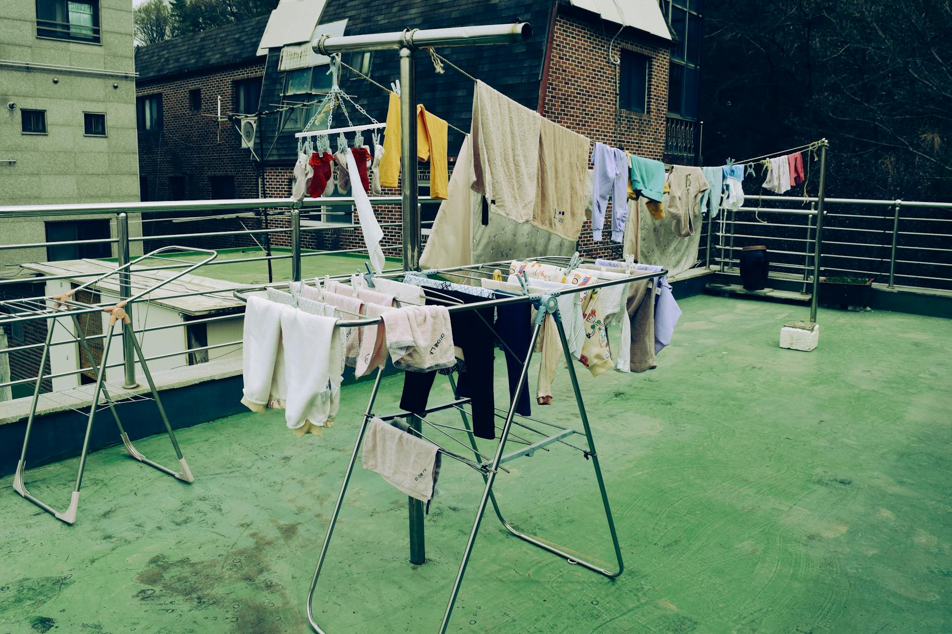 Laundromat washing - Photo by Honggrider Rock on Pexels