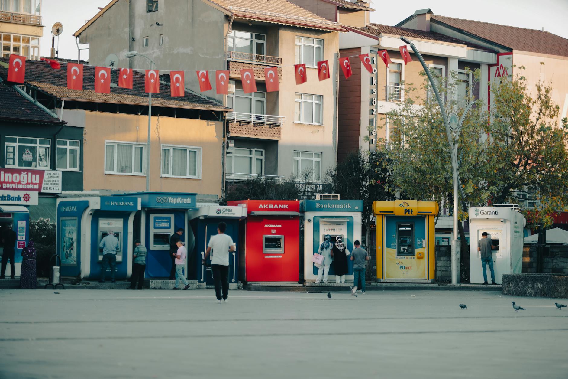 ATM payment terminal screen - Photo by Nurullah Karaman on Pexels