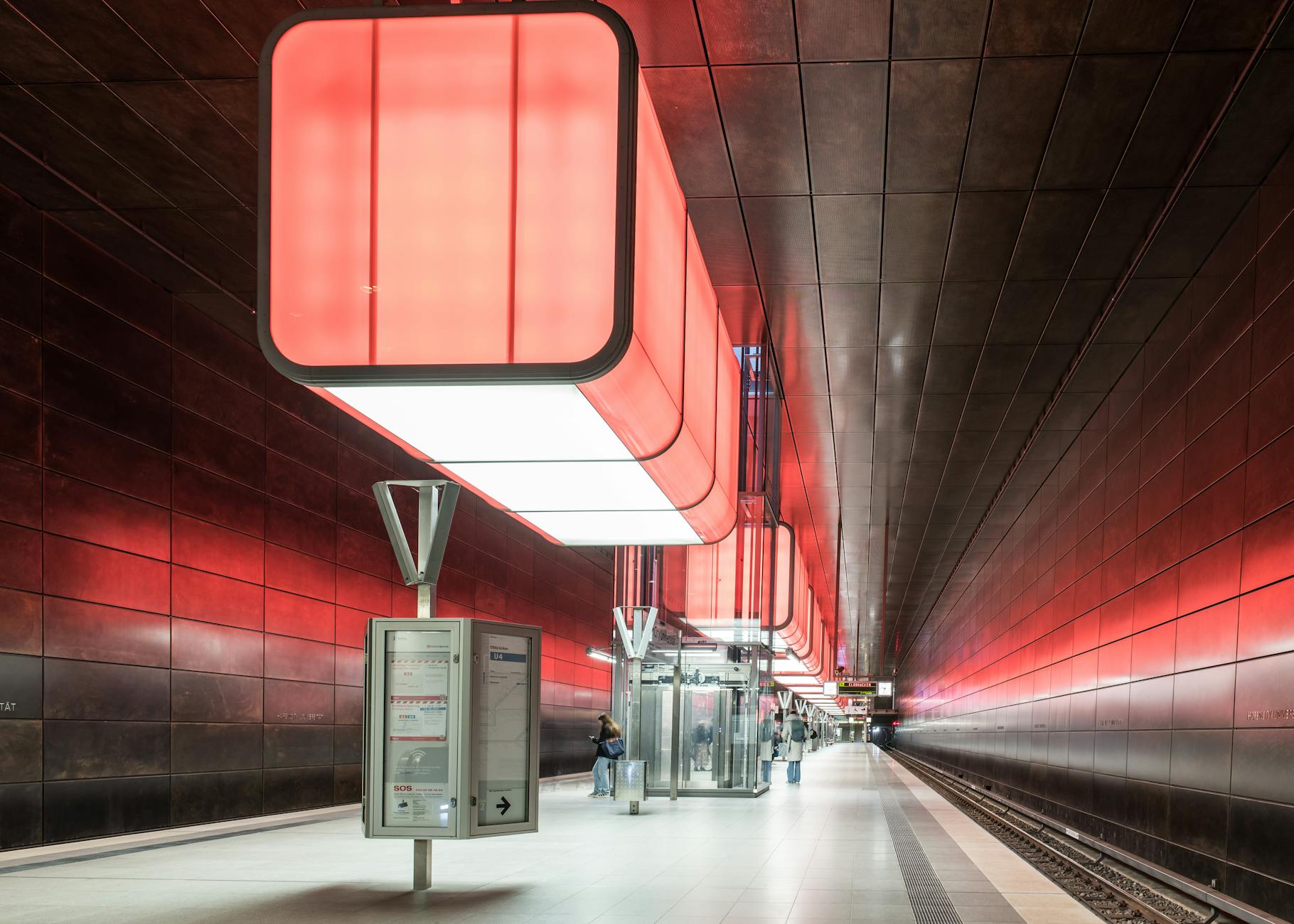 Mexico City metro platform - Photo by Wolfgang Weiser on Pexels